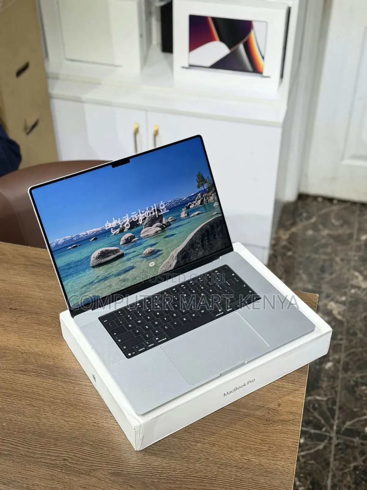 New Laptop Apple MacBook Pro 2026 M5 Max 48GB Apple M5 Pro SSD 2T