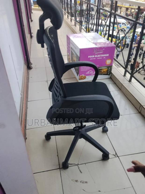 Adjustable Office Chair With Headrest - thumbnail 2