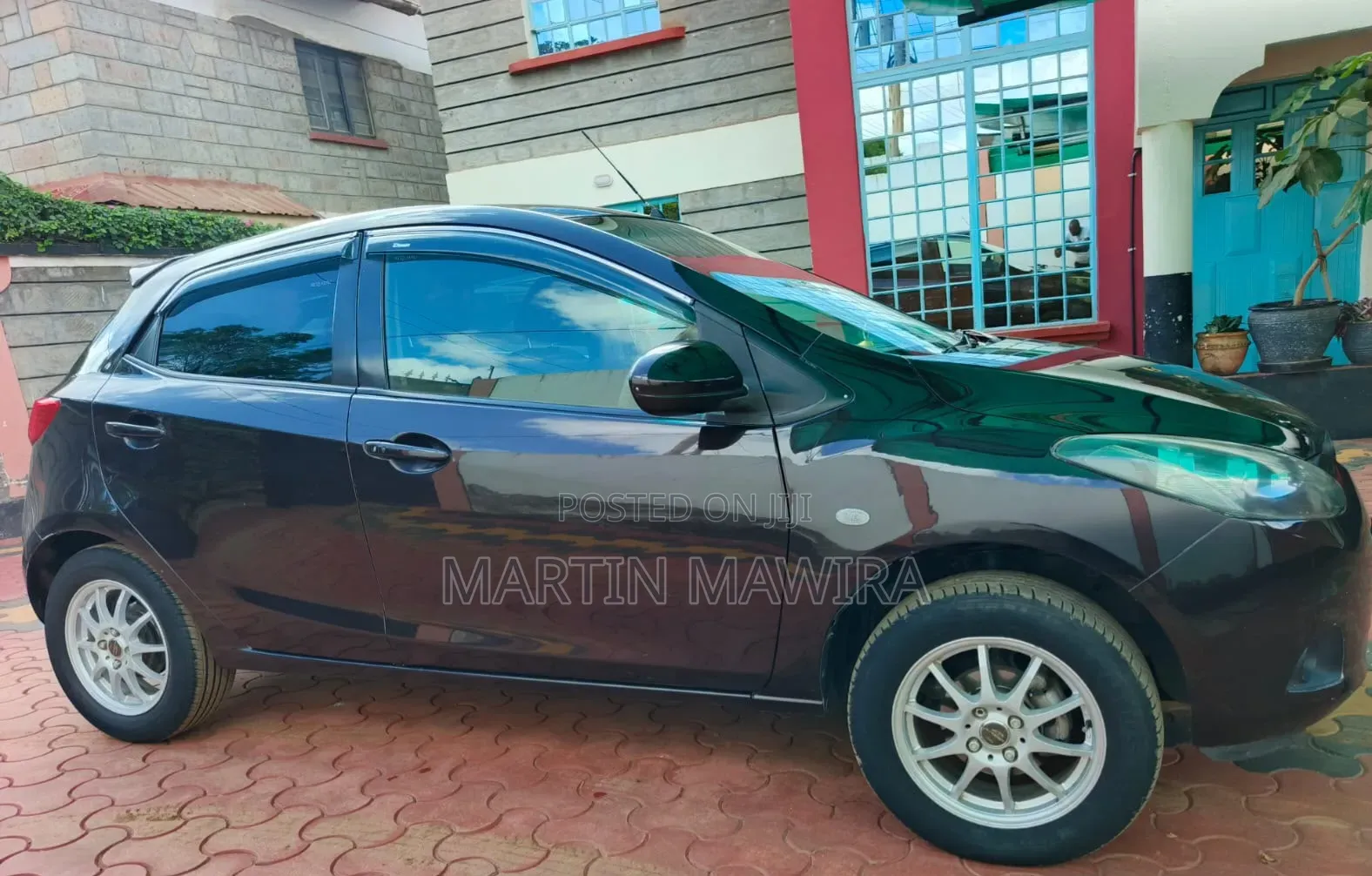 Mazda Demio 2011 Maroon