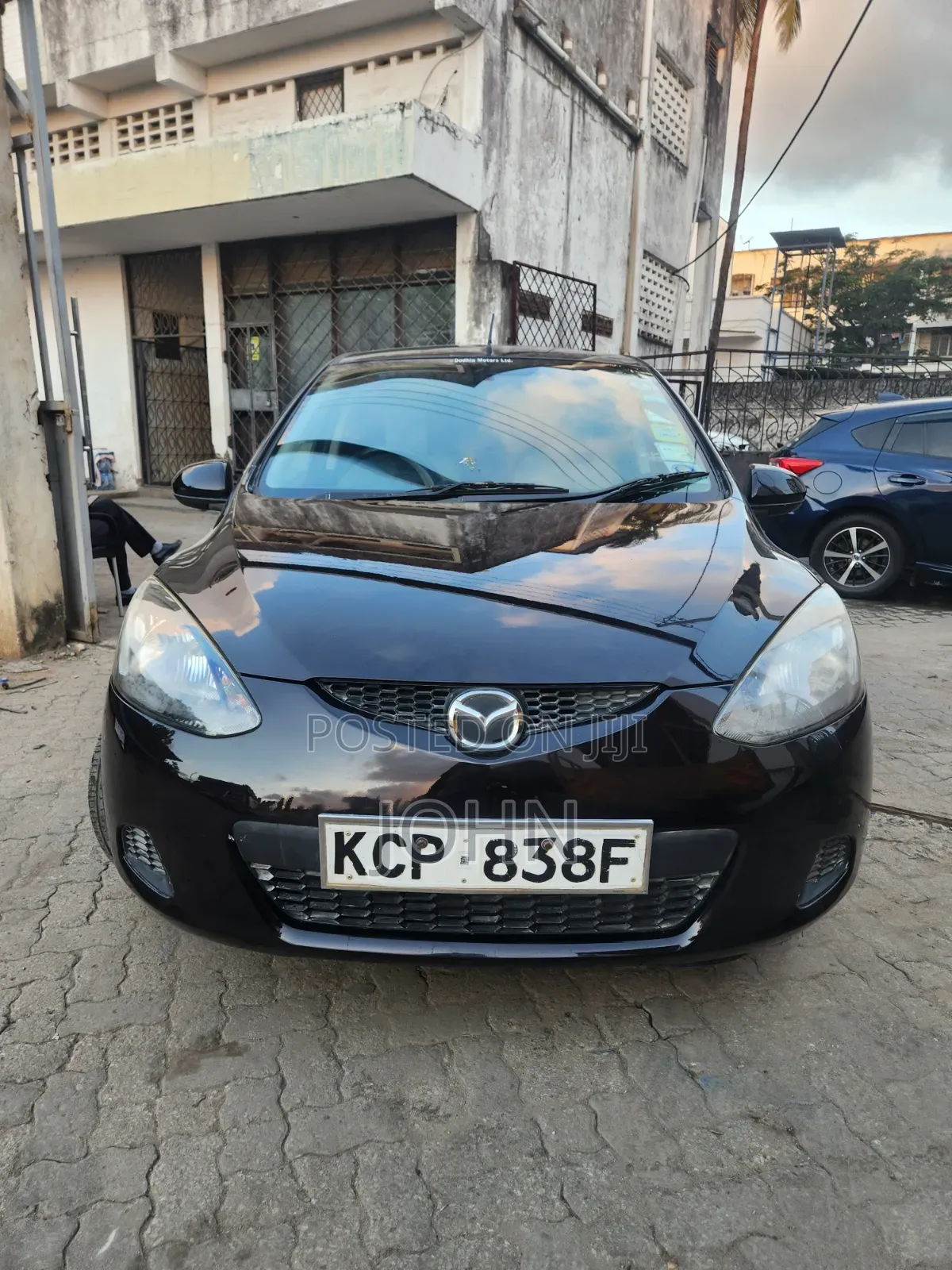 Mazda Demio 2009 Maroon