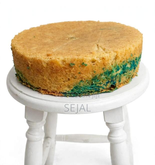 2kg Blue Marble Cake - main view