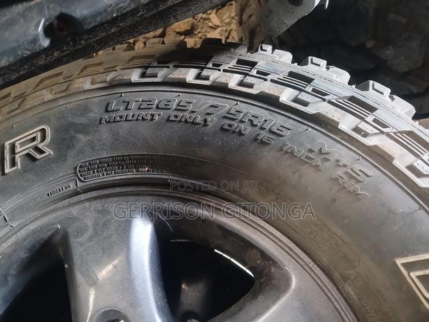 Maxxis 285/75r16 - thumbnail 2