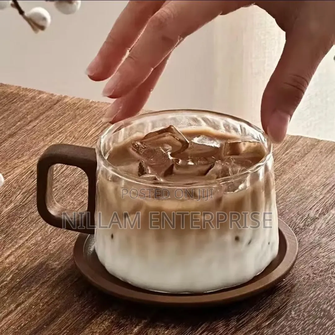 Classic Glass Cup Plus Wooden Coaster