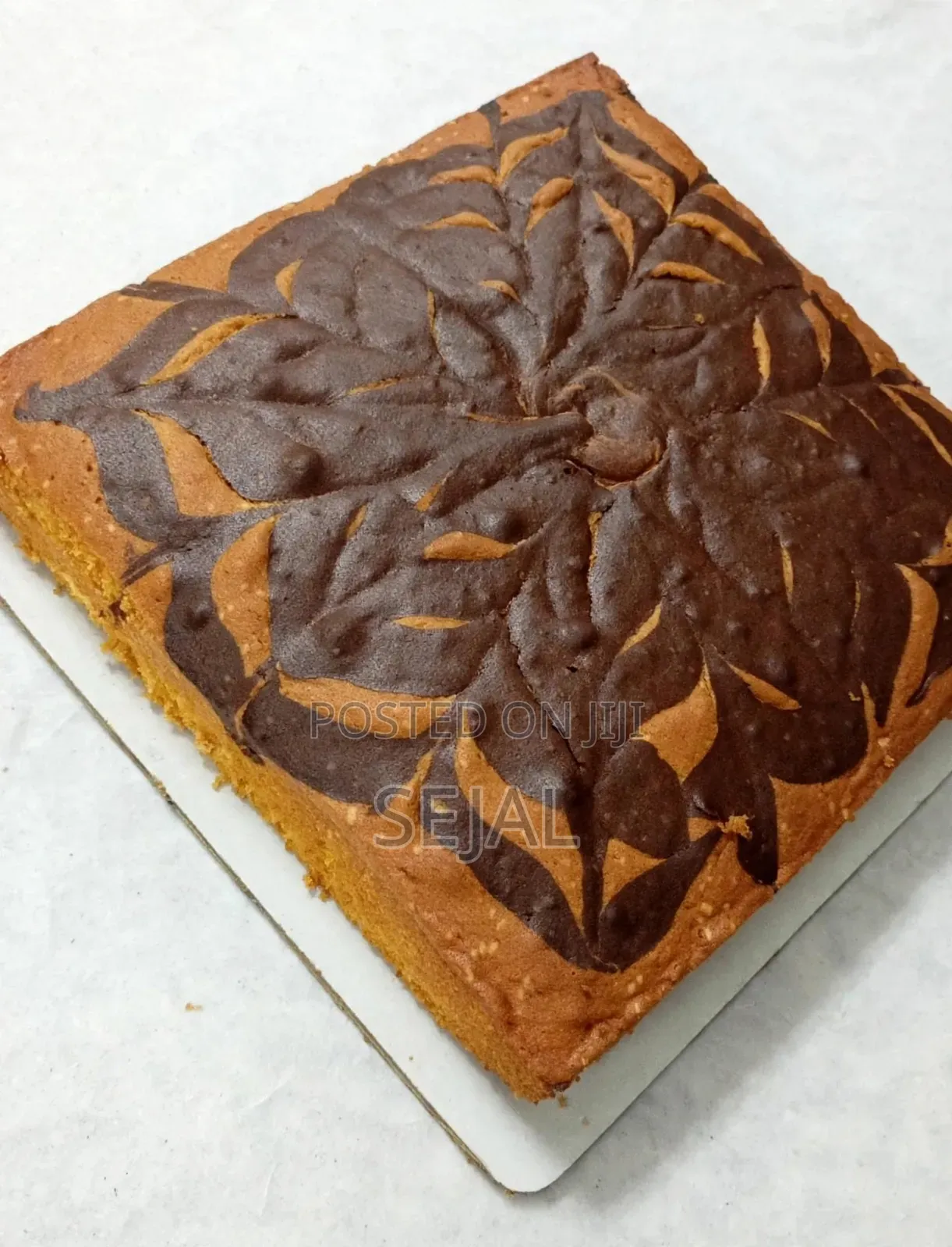 Vanilla & Chocolate Marble Cake