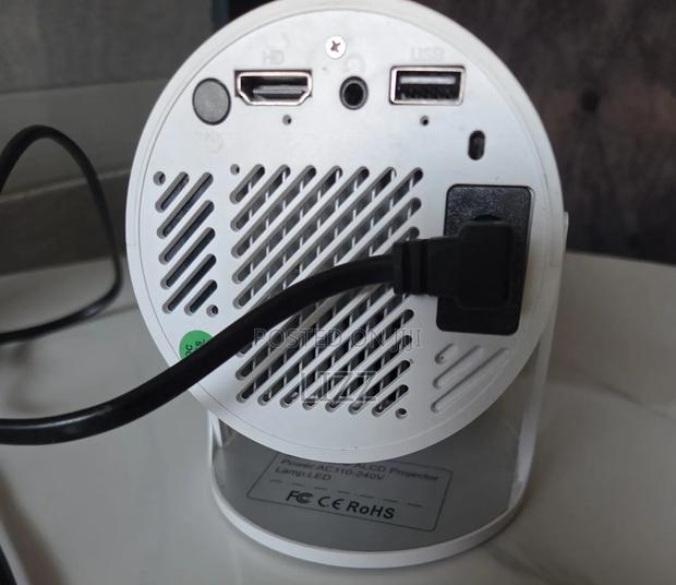 HY300 Smart Projector - thumbnail 5
