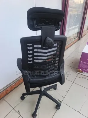 Secretarial Mesh Office Seat With Headrest & Armrests