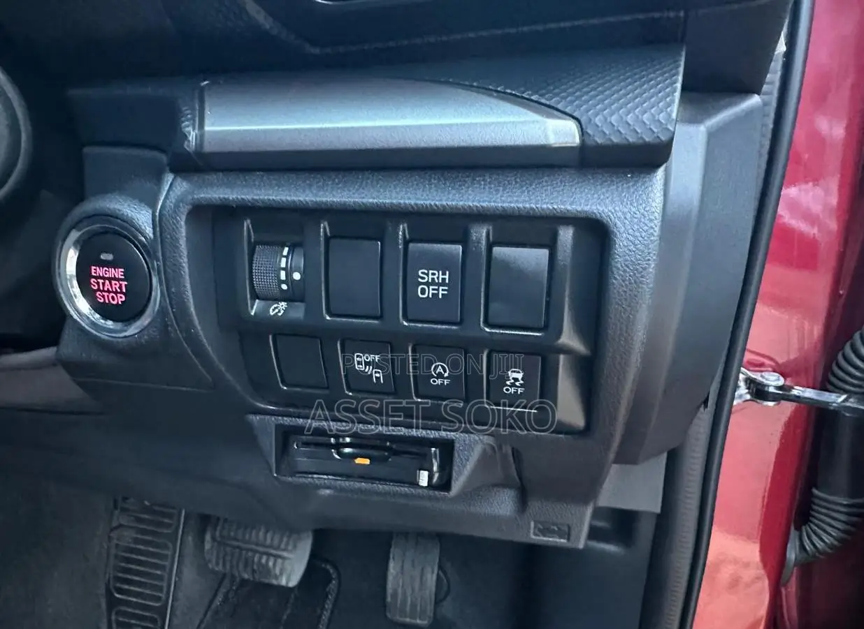 Subaru Forester Base AWD 2019 Maroon
