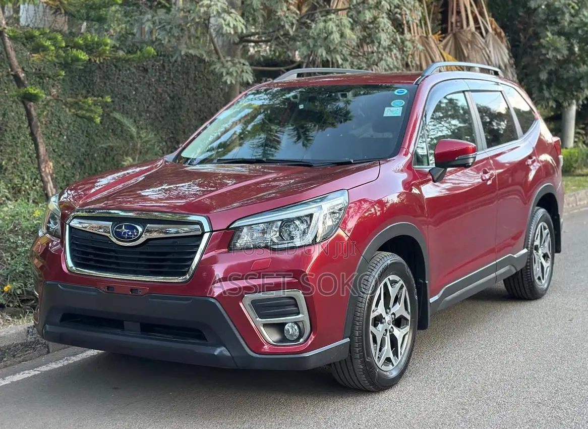 Subaru Forester Base AWD 2019 Maroon
