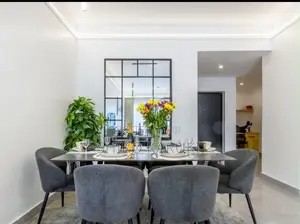 6 Set Dinning Set