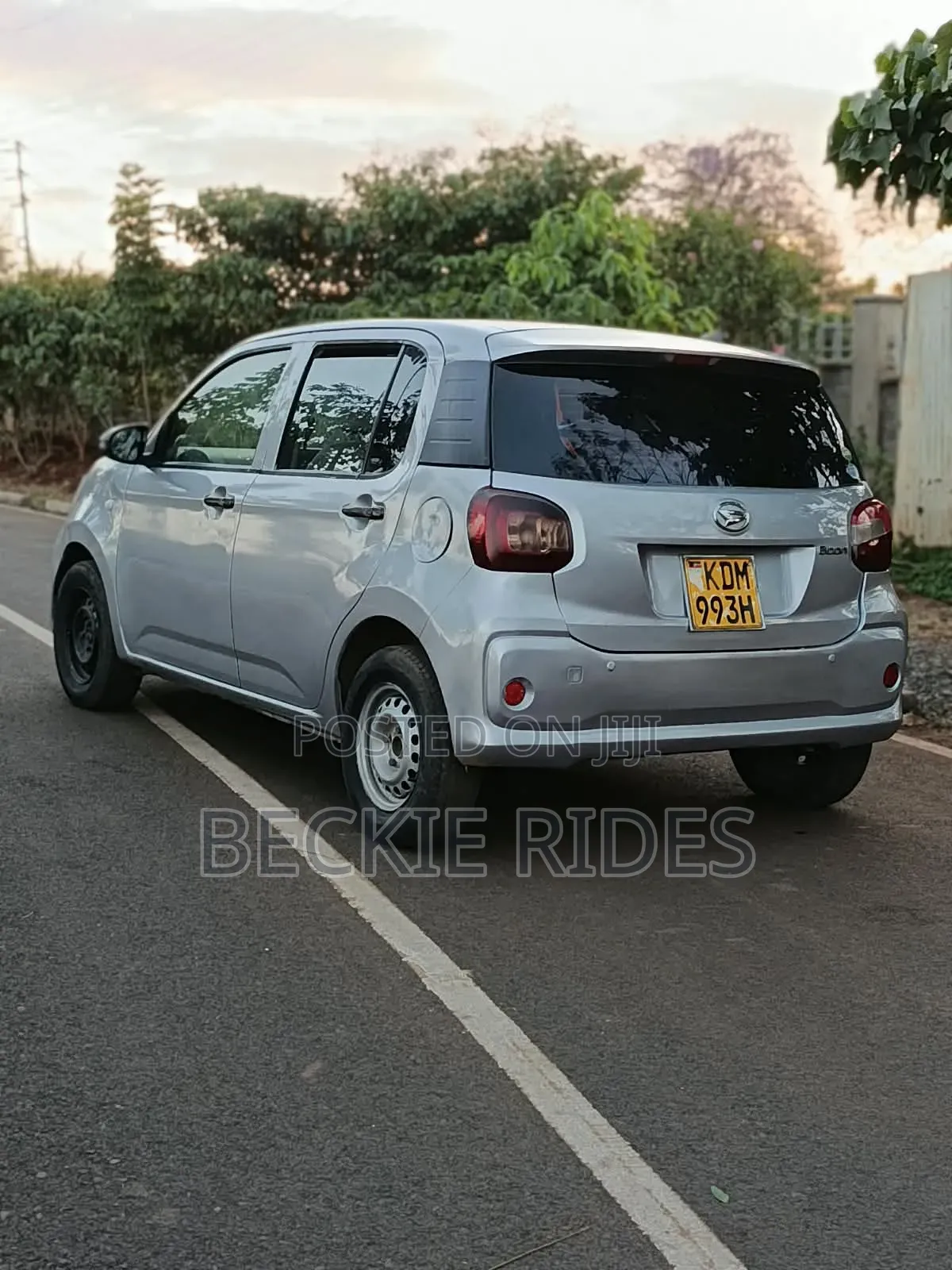 Toyota Passo 2018 Silver