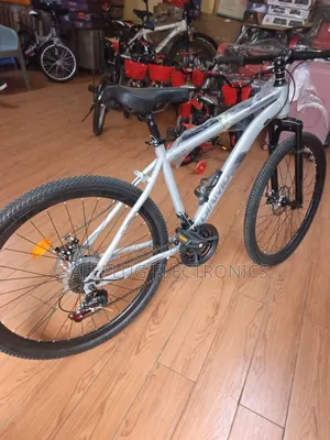 Brand New GIAMU Mountain Bike Size 26 (GM 211)