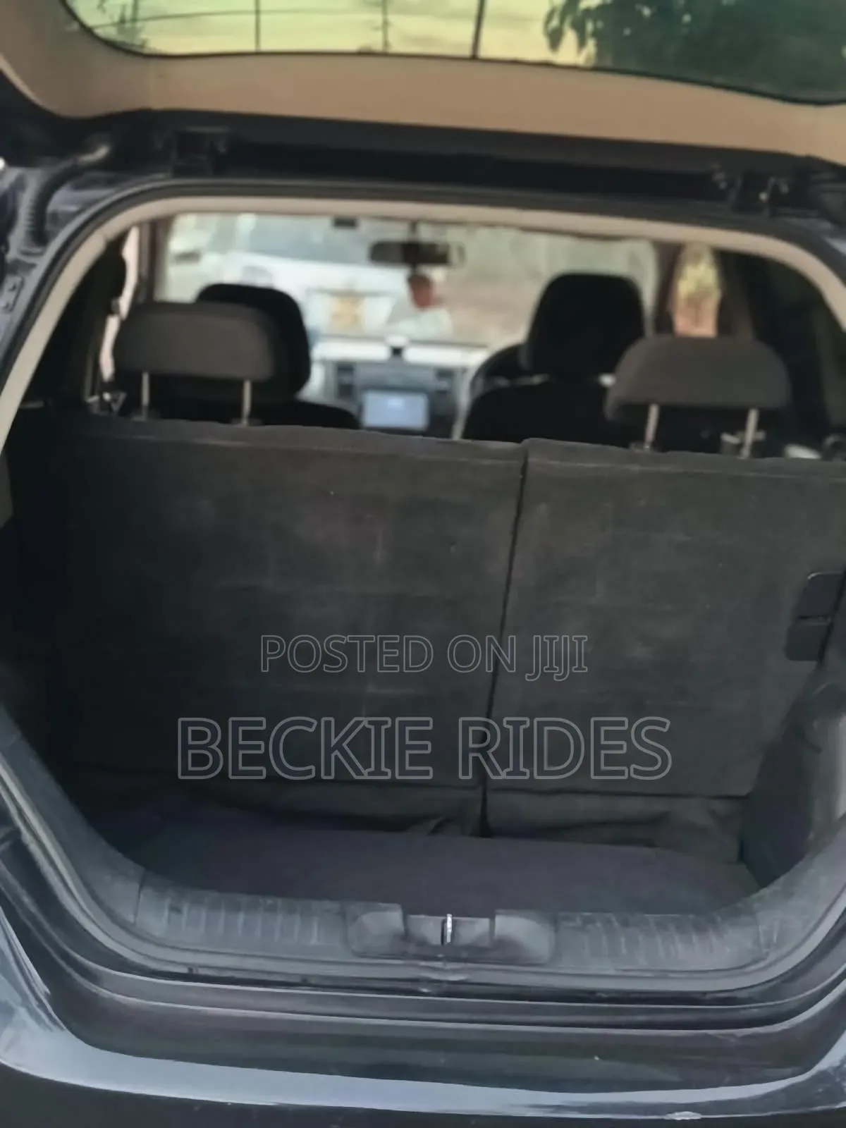 Nissan Tiida 2011 Black