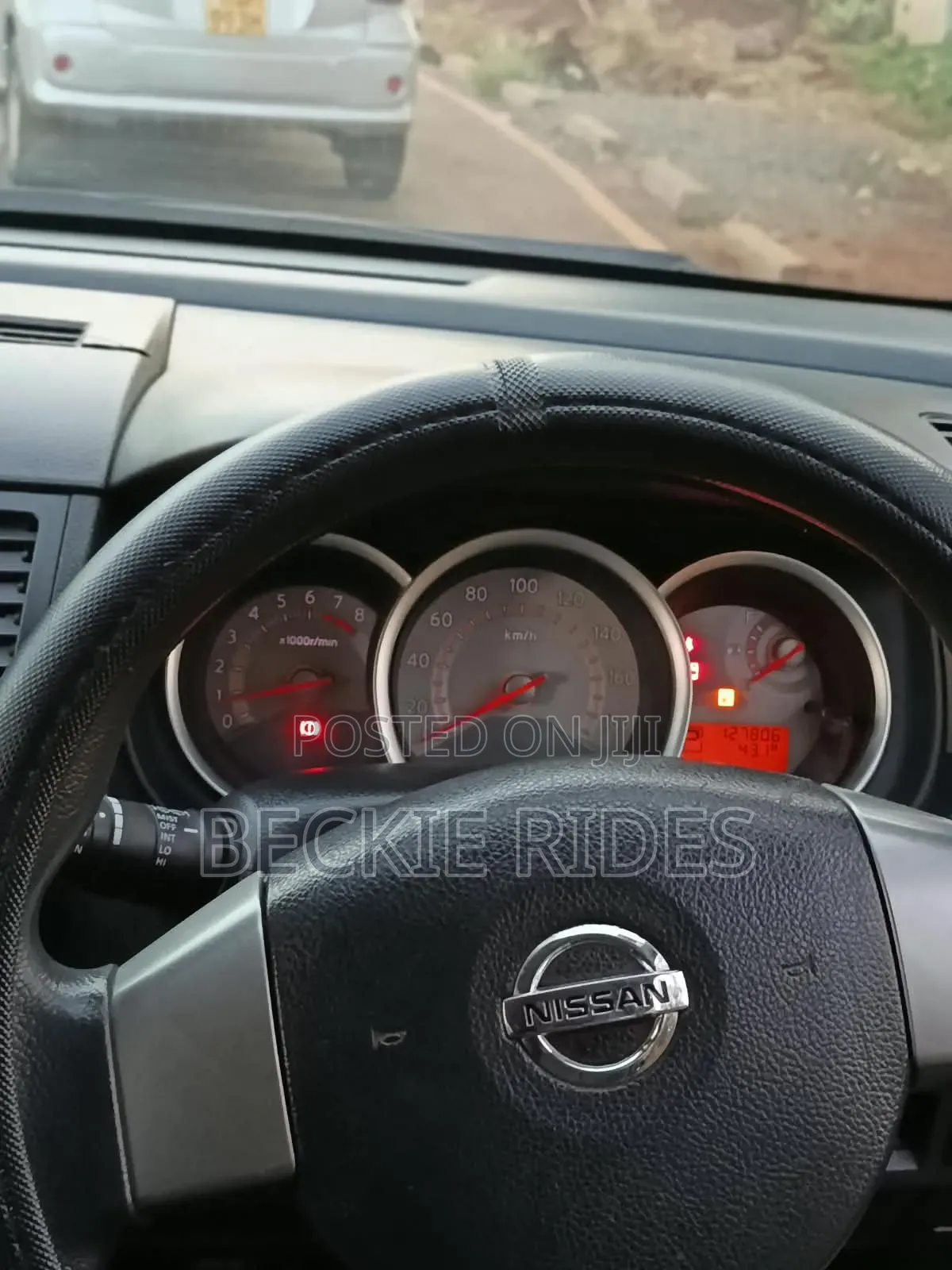 Nissan Tiida 2011 Black