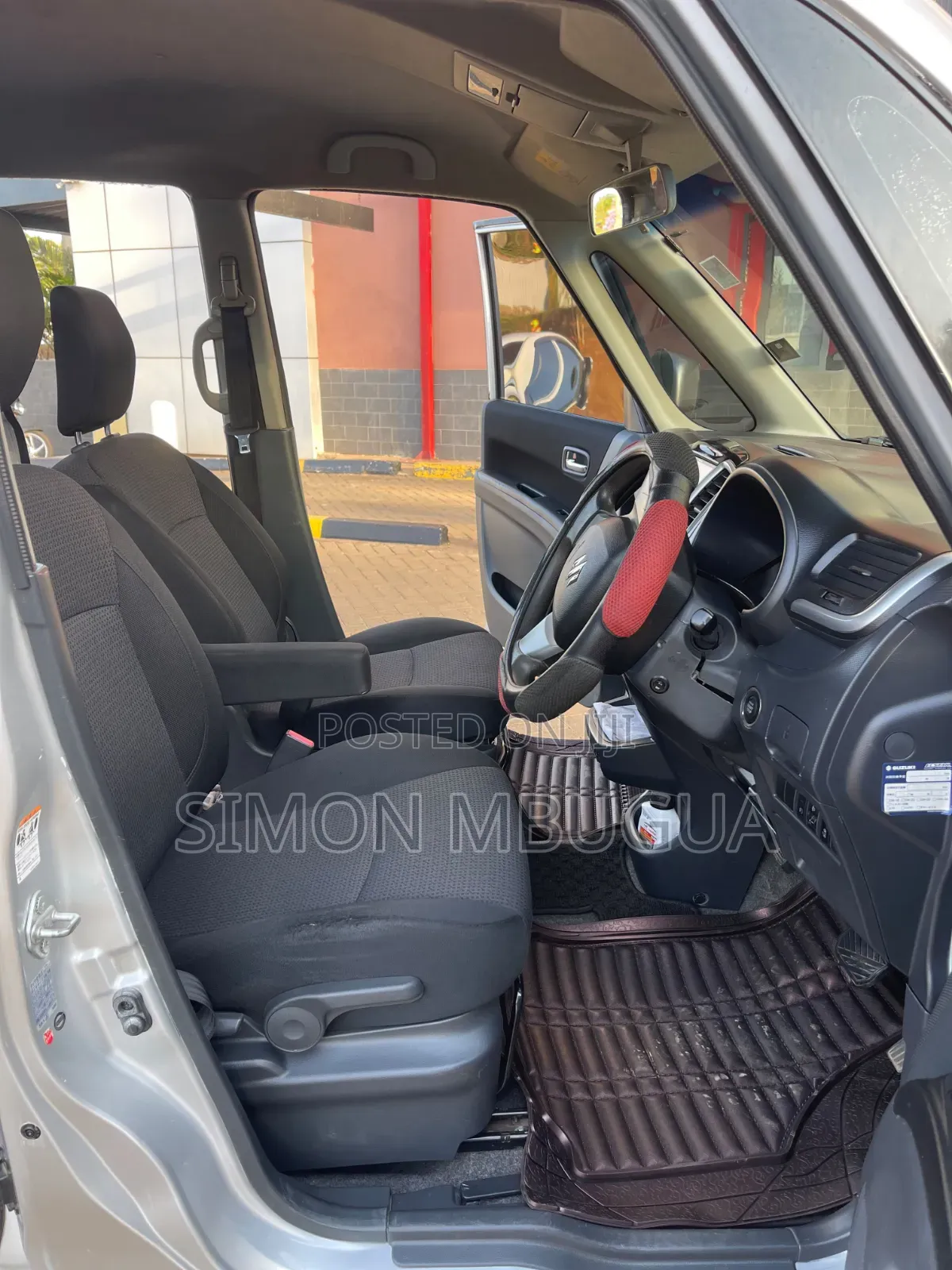 Suzuki Solio 2015 Silver