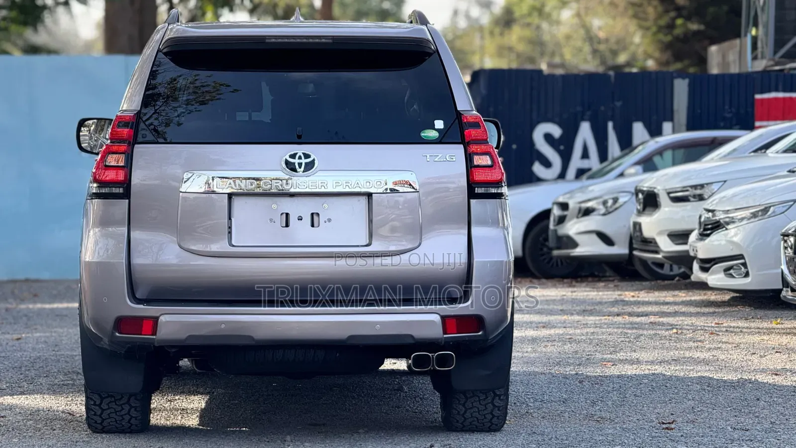 Toyota Land Cruiser Prado 2.8 2019 Silver