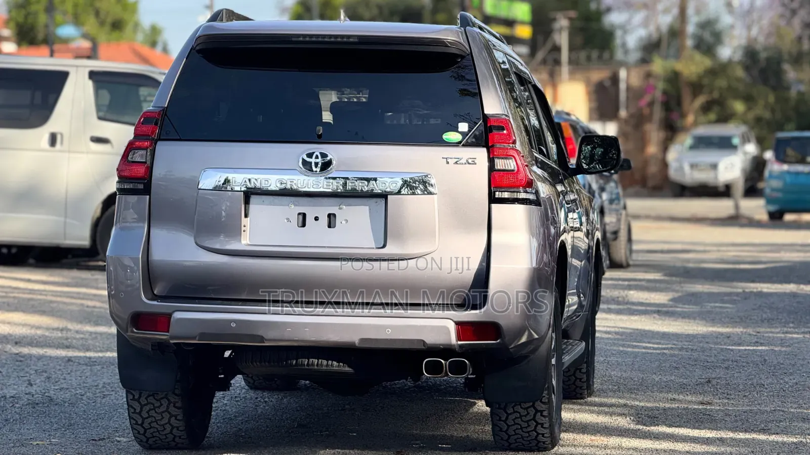Toyota Land Cruiser Prado 2.8 2019 Silver
