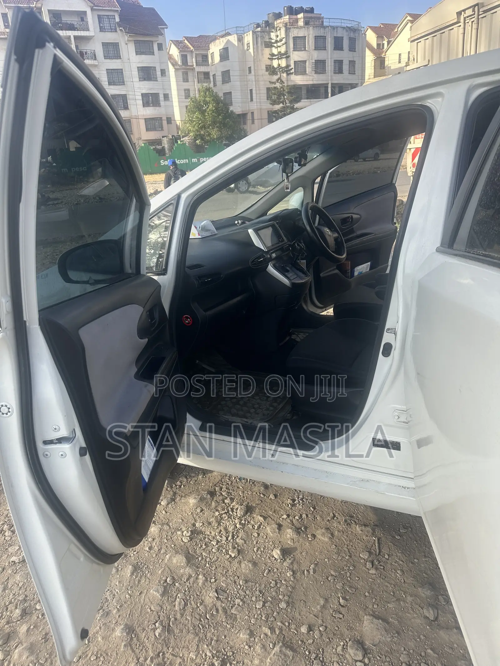 Toyota Wish 2012 White