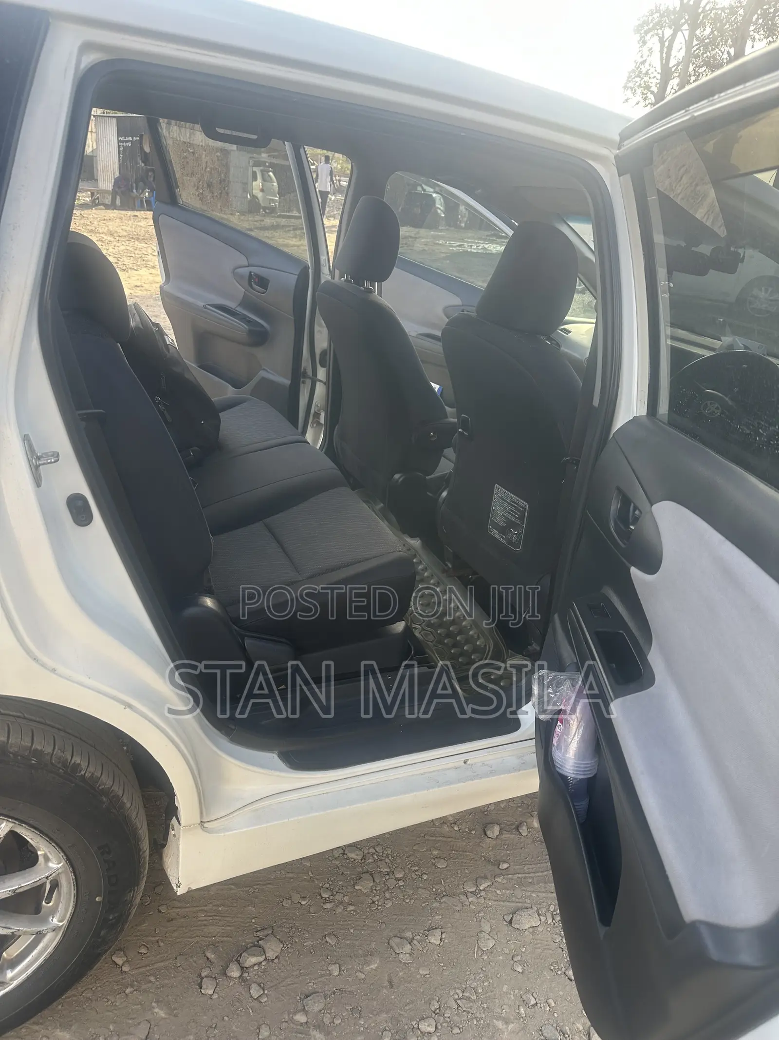 Toyota Wish 2012 White