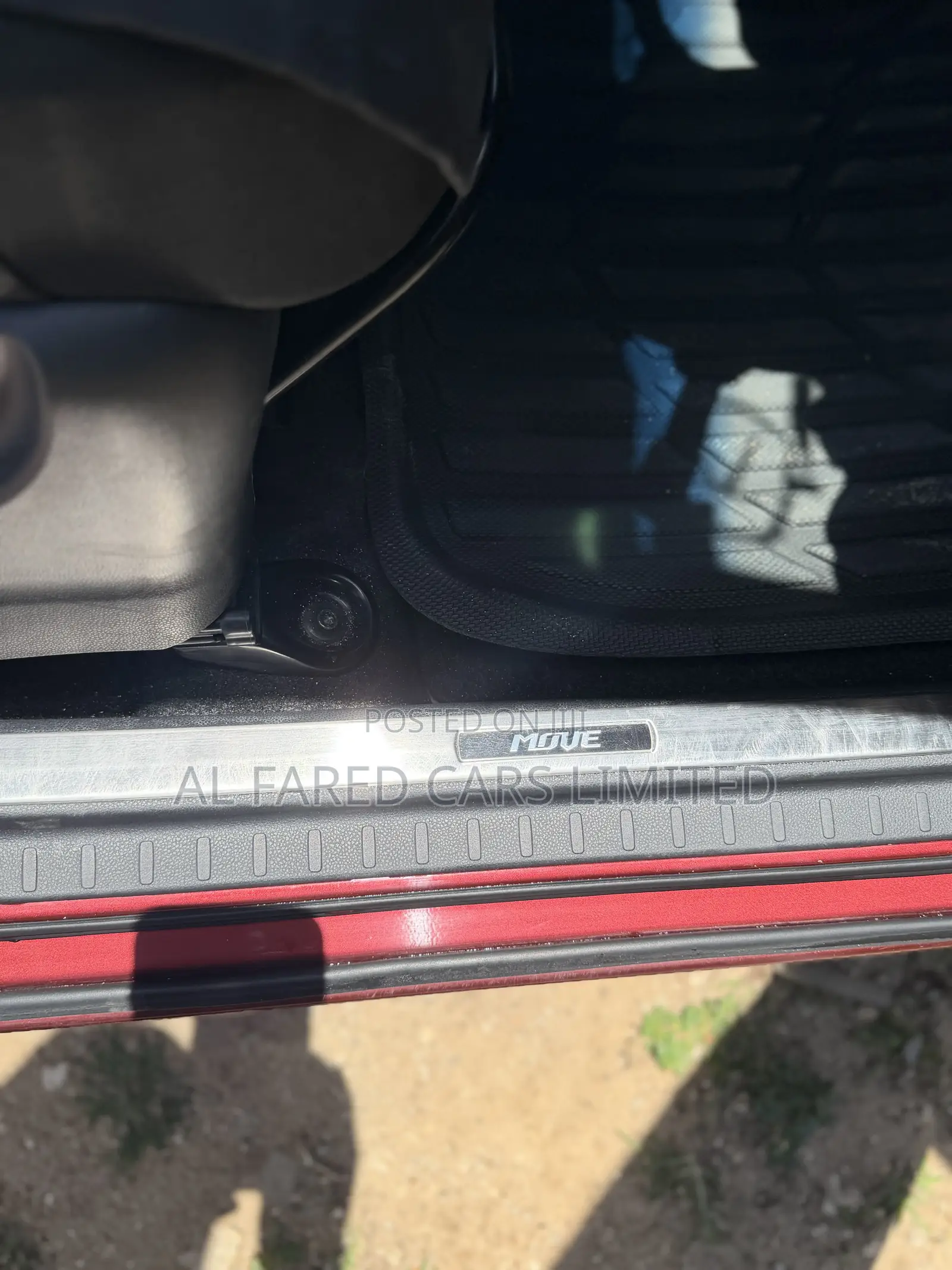 Daihatsu Move 2019 Red