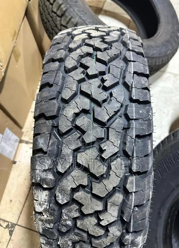 205/65r15 Comforser a/T