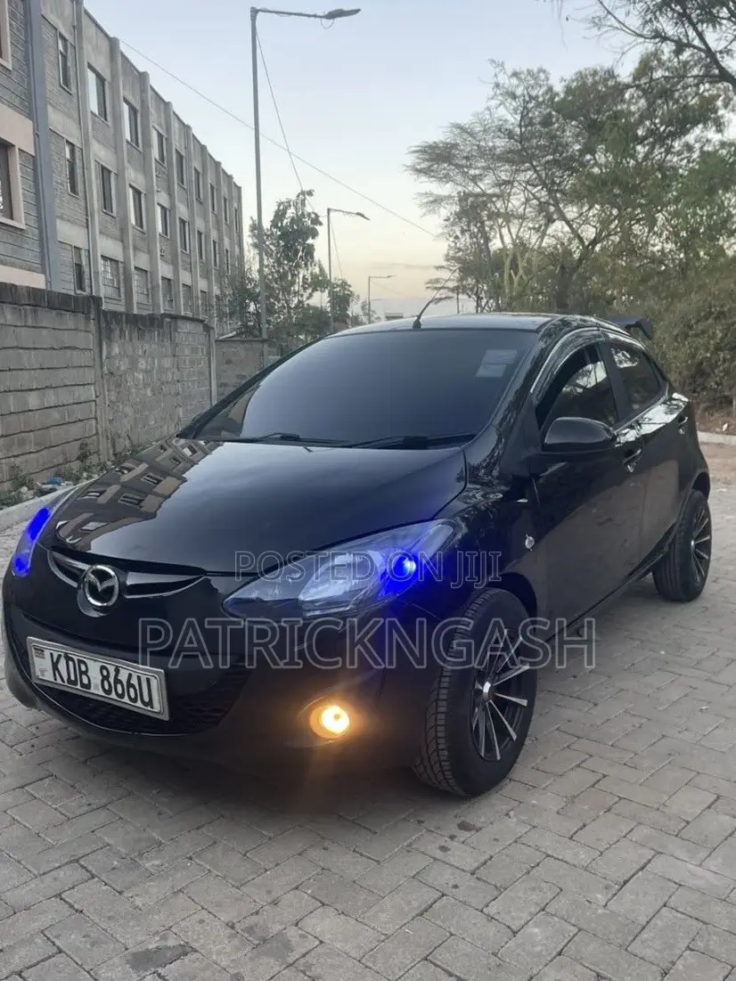 Mazda Demio 2013 Black