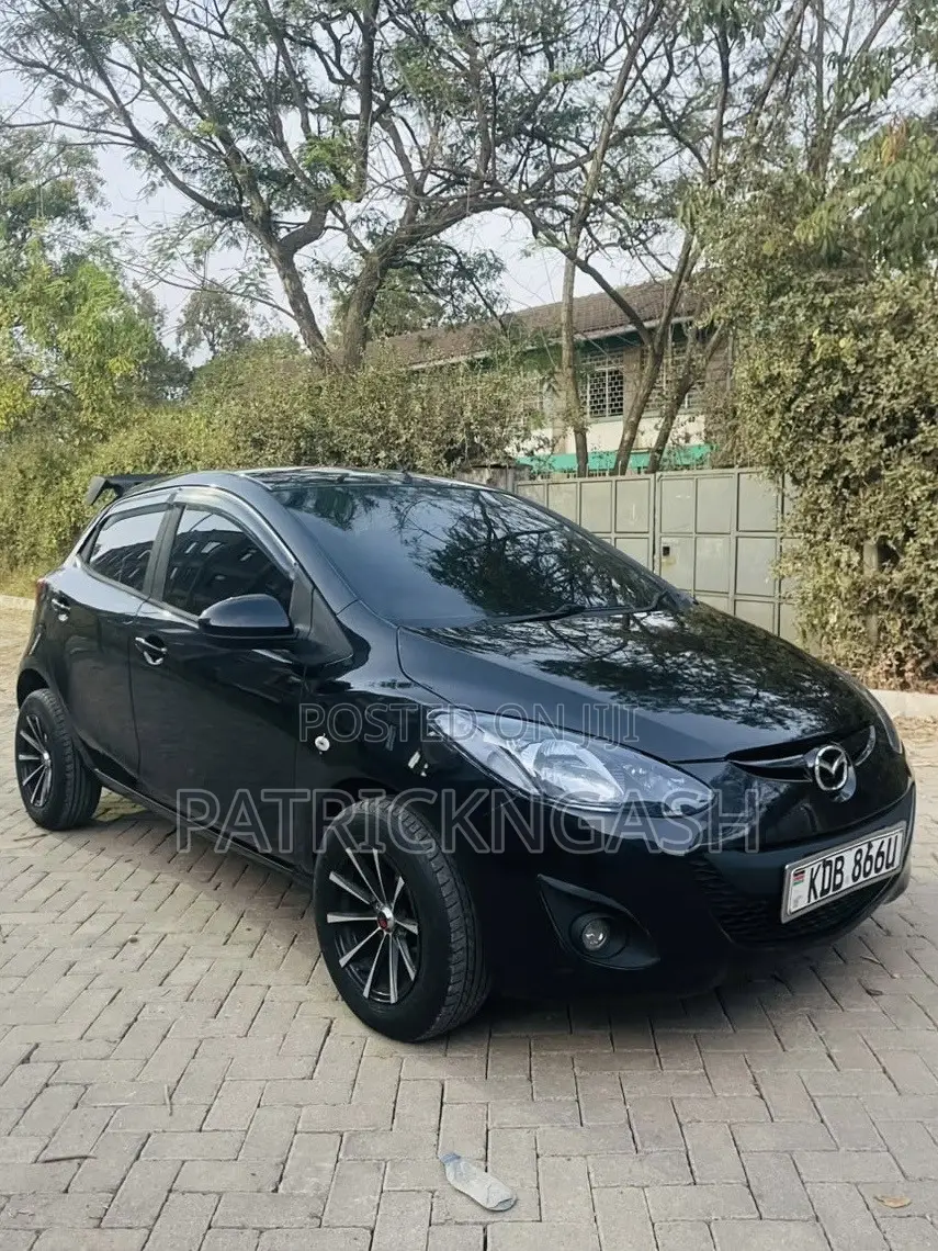 Mazda Demio 2013 Black