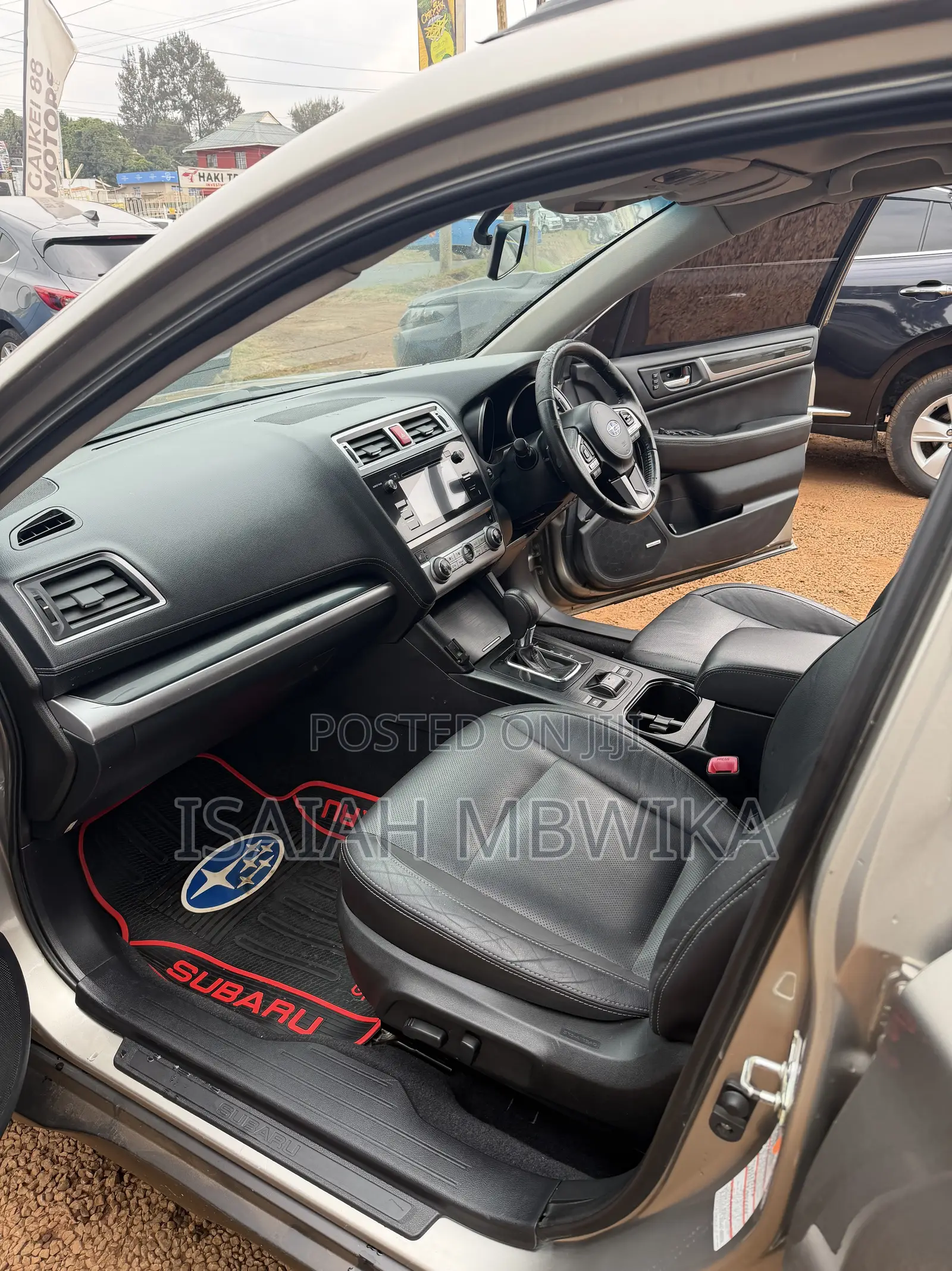 Subaru Outback 2017 Silver