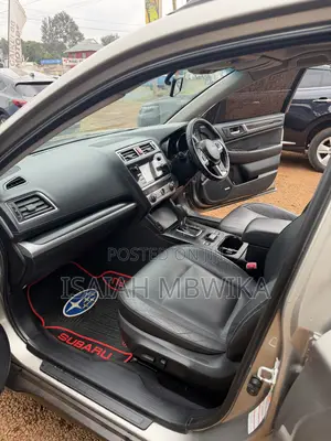 Subaru Outback 2017 Silver