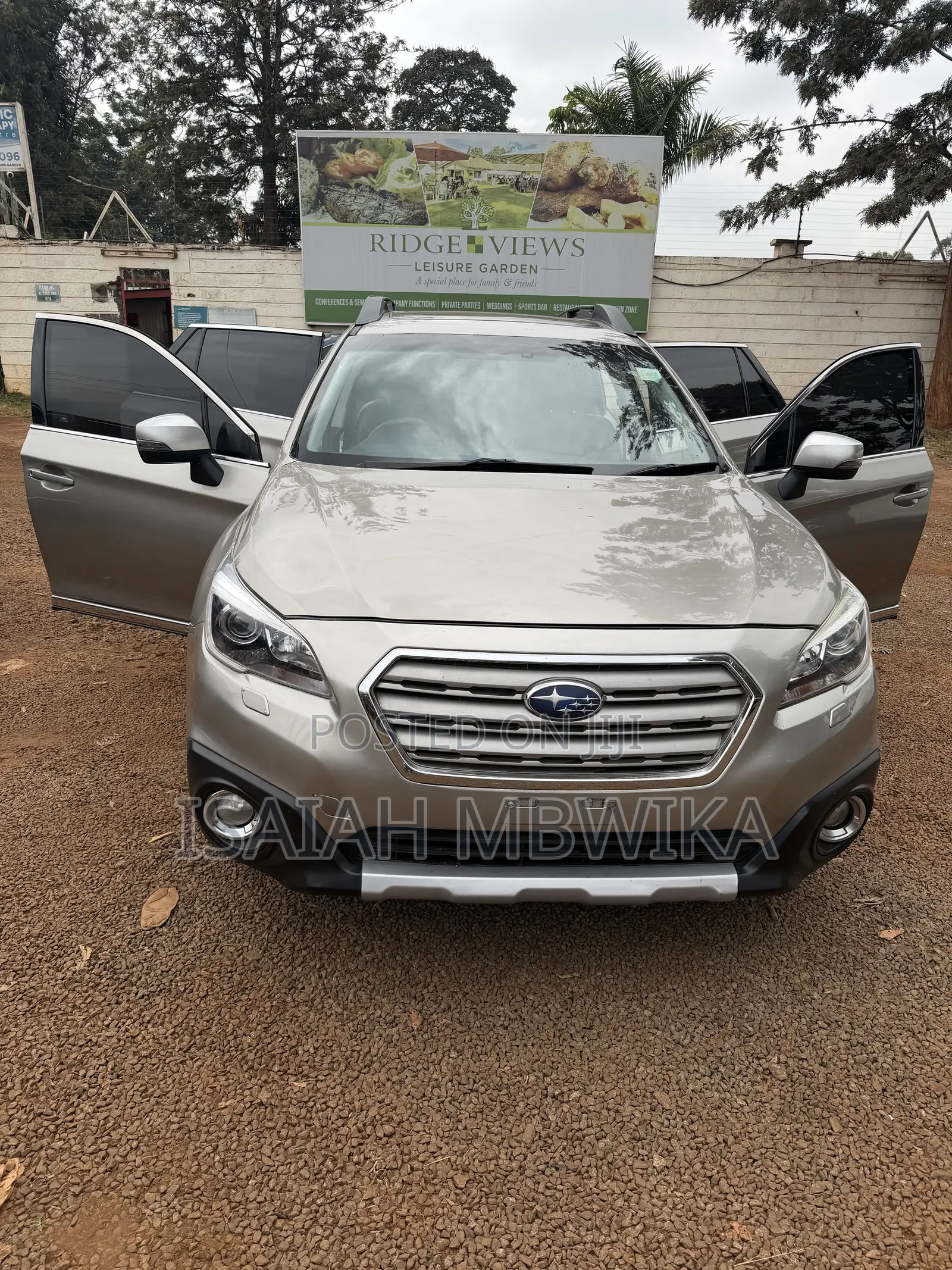 Subaru Outback 2017 Silver
