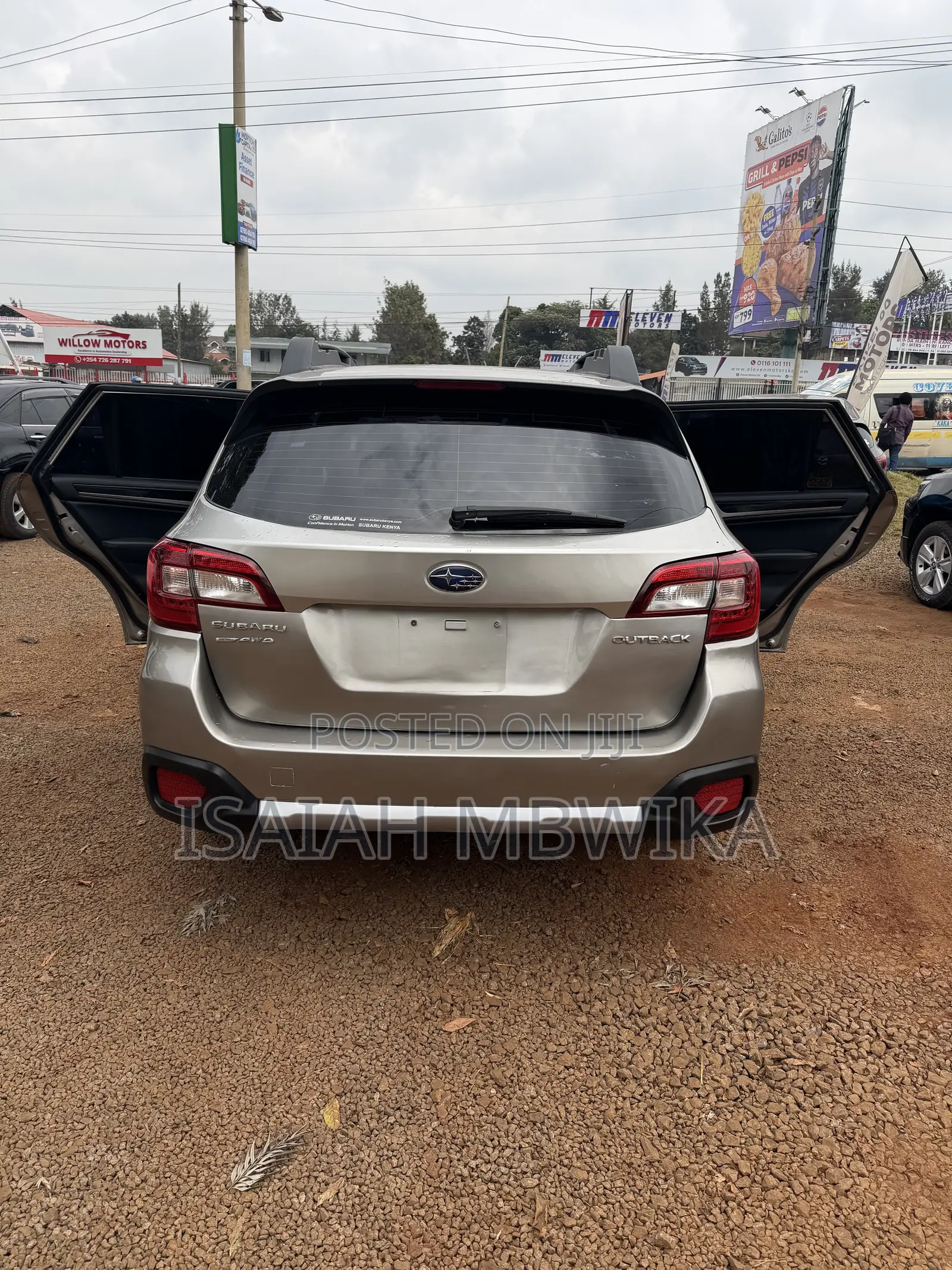 Subaru Outback 2017 Silver