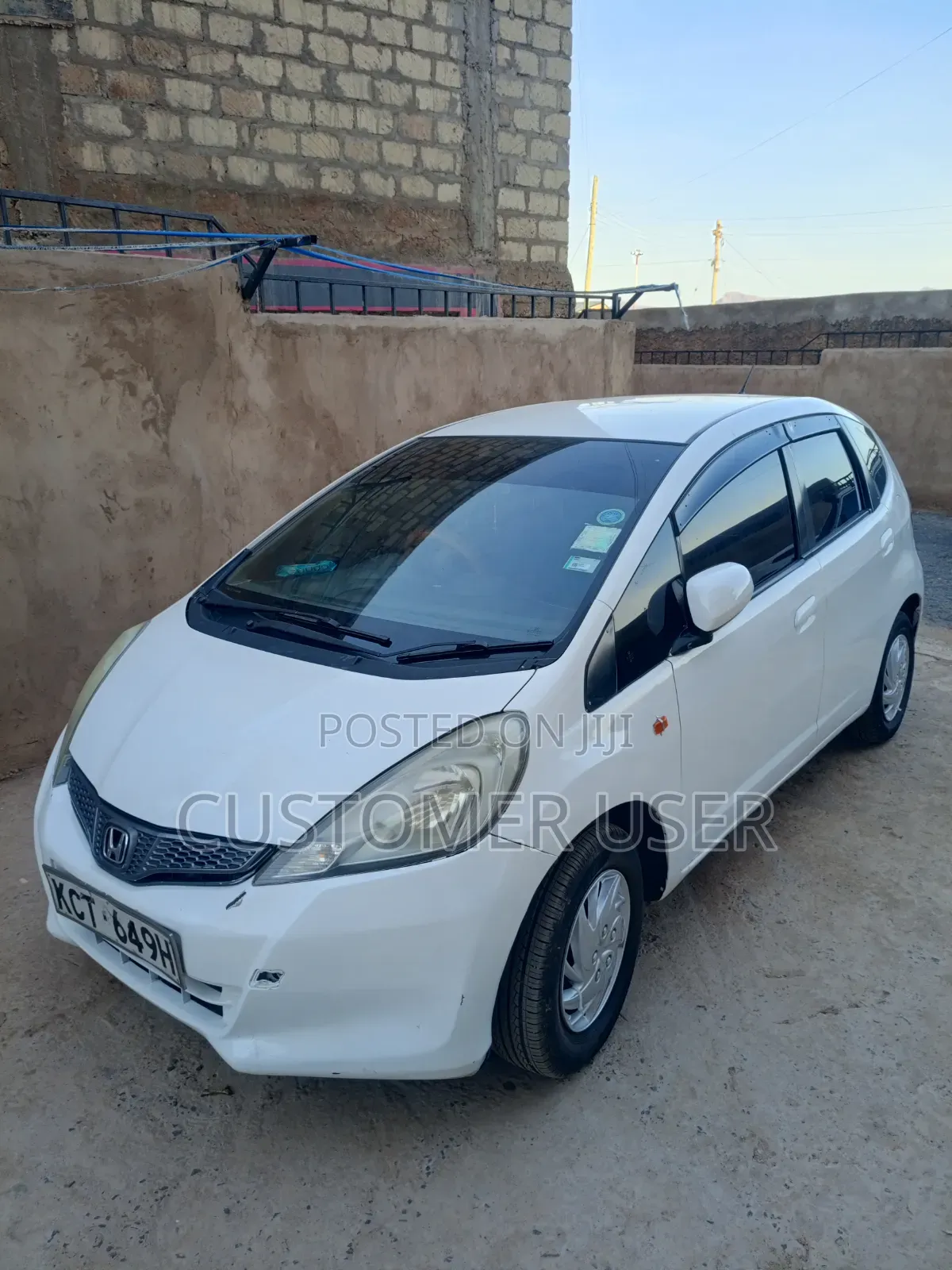 Honda Fit Automatic 2011 White