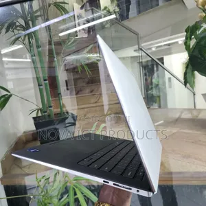 Laptop Dell XPS 15 9520 32GB Intel Core i9 SSD 1T