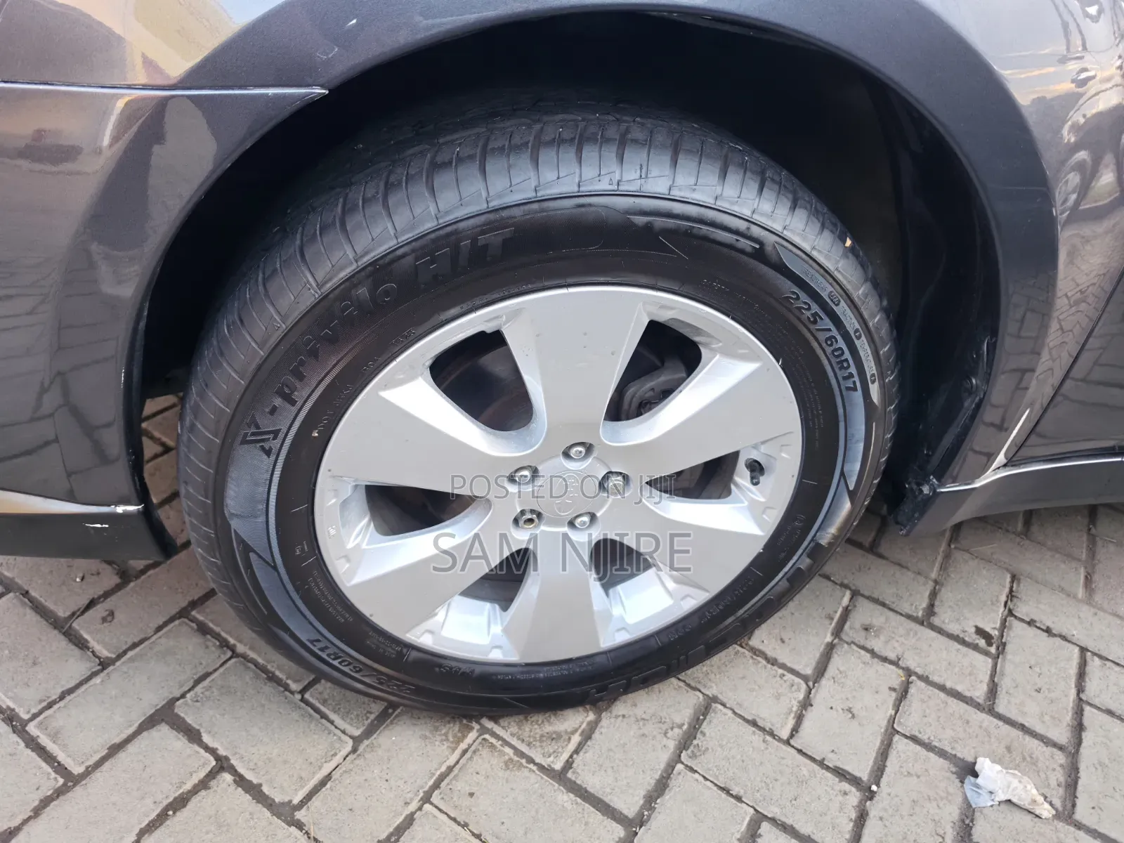 Subaru Outback 2.5i Limited 2011 Black