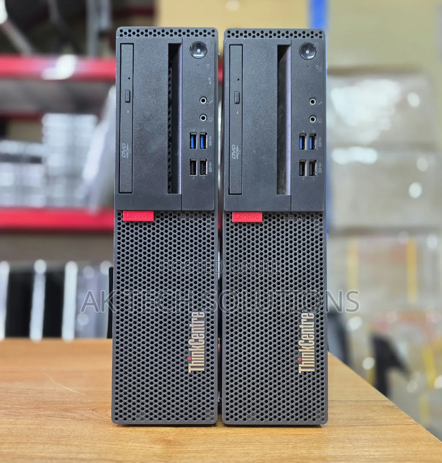 Desktop Computer Lenovo 8GB AMD Ryzen 5 SSD 256GB