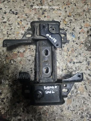 Mazda Demio 2012 Gear Mounting