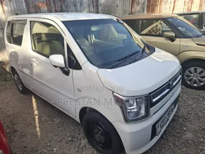Suzuki Wagon R 2017 White