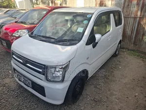 Suzuki Wagon R 2017 White
