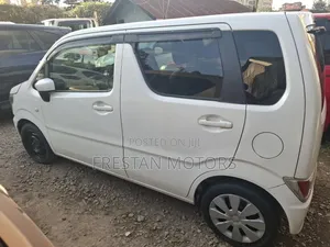 Suzuki Wagon R 2017 White