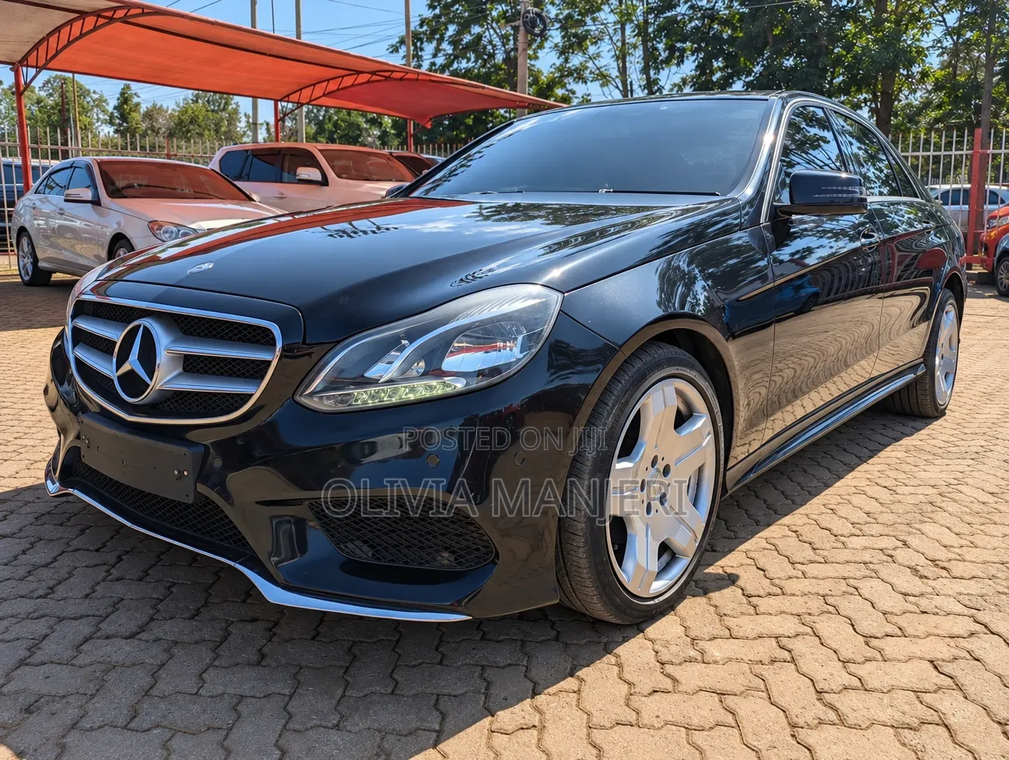 Mercedes-Benz E220 2013 Black