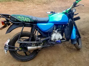 Bajaj Boxer 150 UG 2020