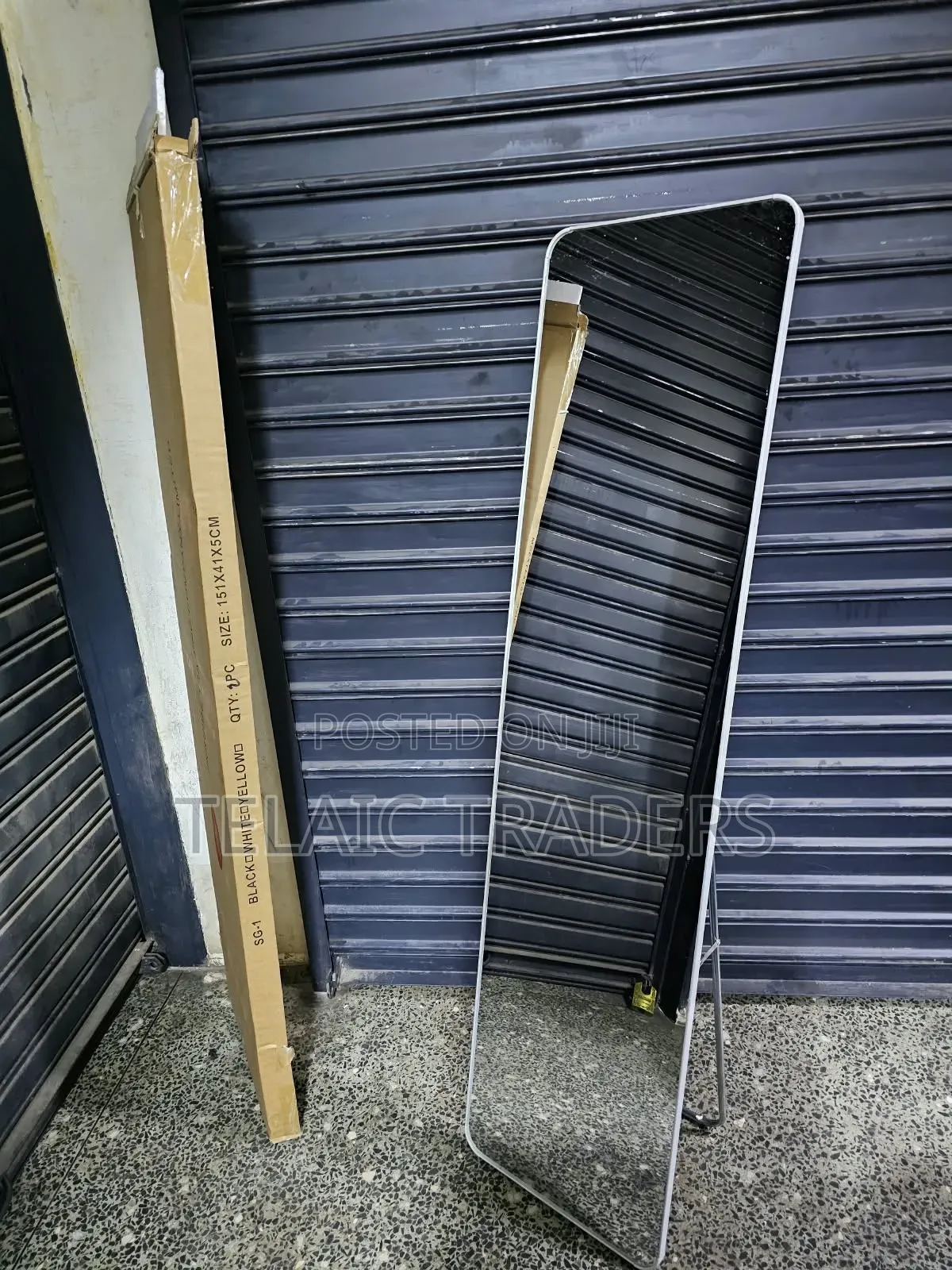 Full Length Dressing Mirror White and Gold