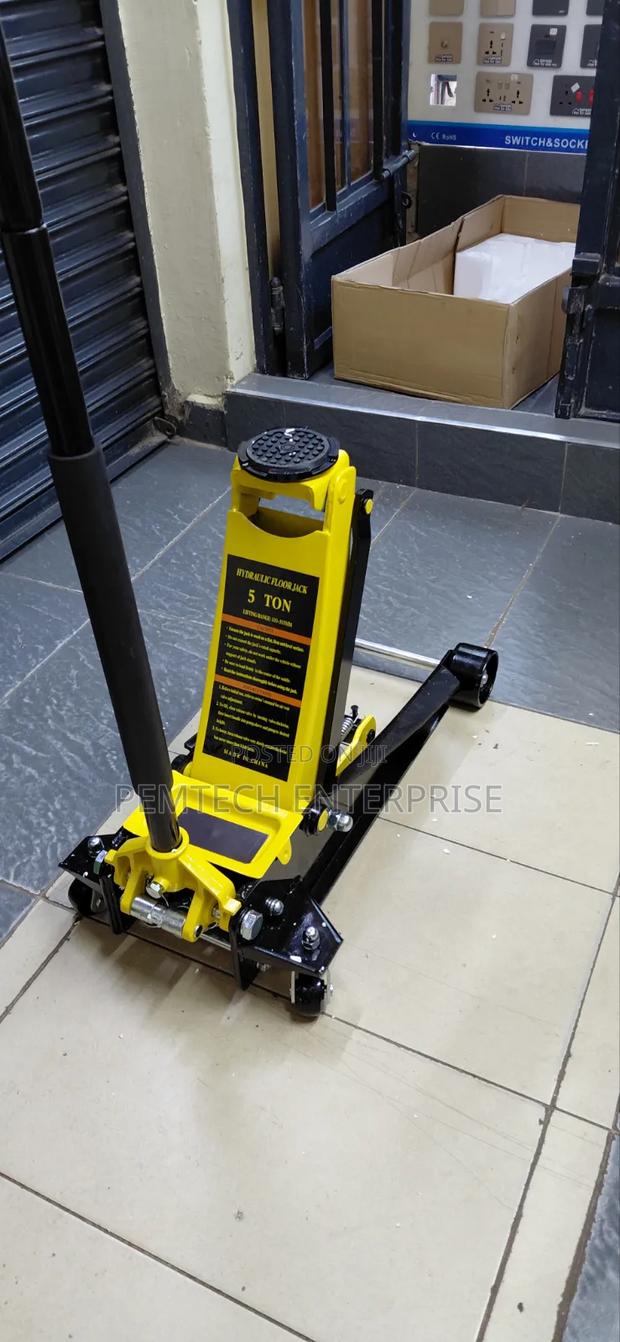 5 Ton Hydraulic Floor Jack - main view