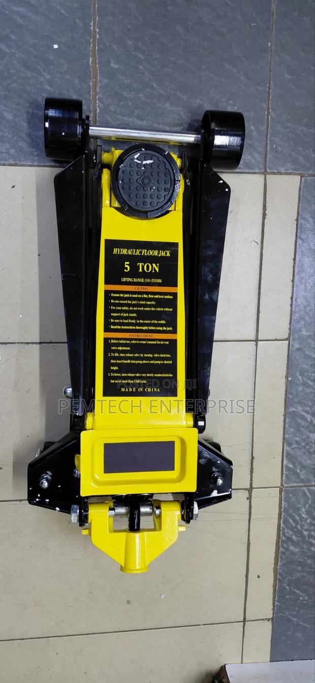 5 Ton Hydraulic Floor Jack - thumbnail 4