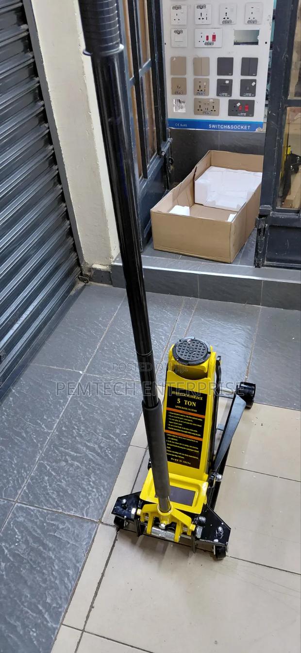 5 Ton Hydraulic Floor Jack - thumbnail 5