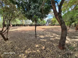 0.5 Acre Land for Sale in Kitisuru