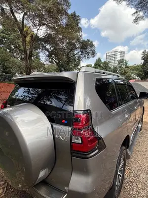 Toyota Land Cruiser Prado 2015 Gold