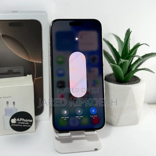 Apple iPhone 16 Pro 512 GB Gold