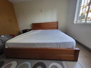 Solid Mahogany Bed 6*6