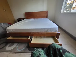 Solid Mahogany Bed 6*6