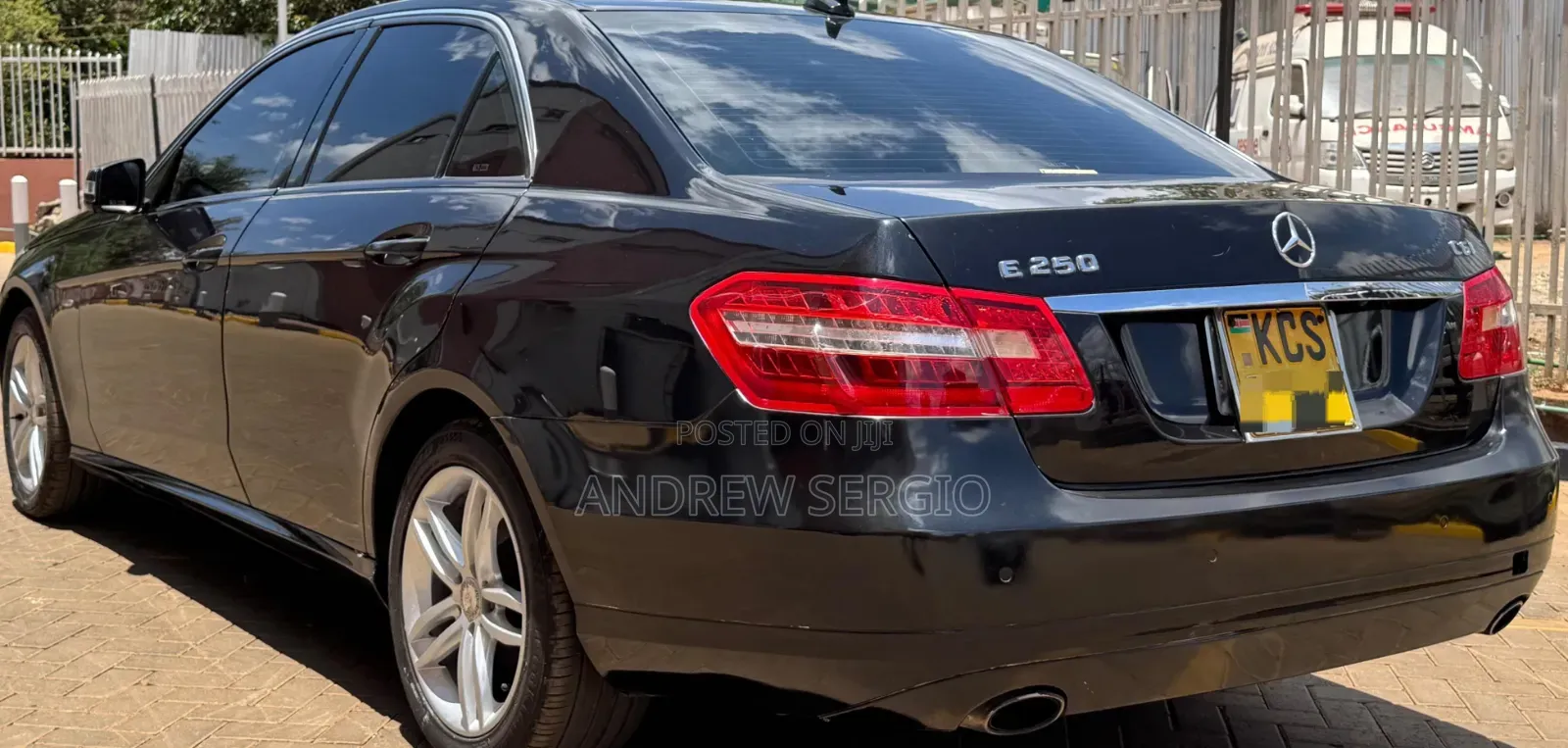 Mercedes-Benz E250 2012 Black